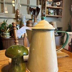 VTG Vintage Enamelware Cream and Green Enamel Coffee Pot with Lid